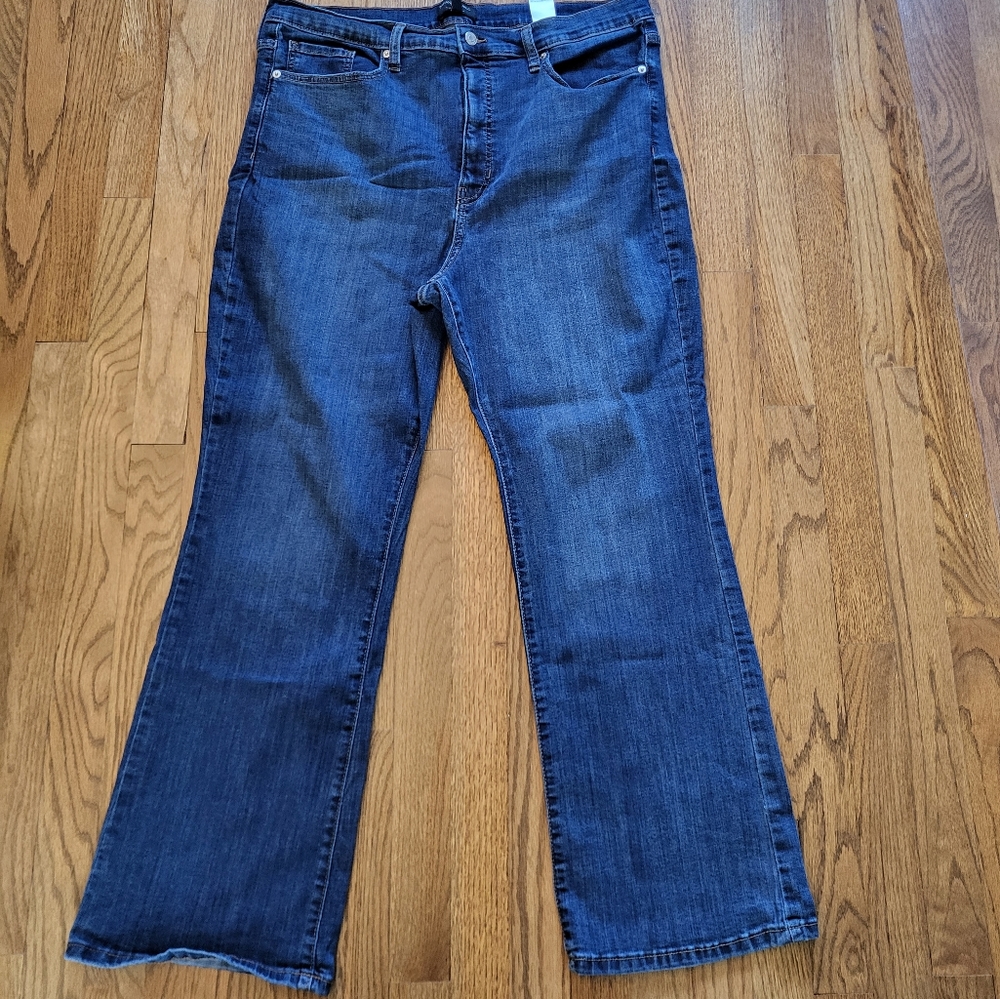 Banana Republic CROPPED boot cut jeans